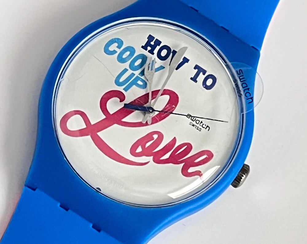 Swatch Watch FUN LOVE with changeable band